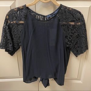 Lace sleeved top